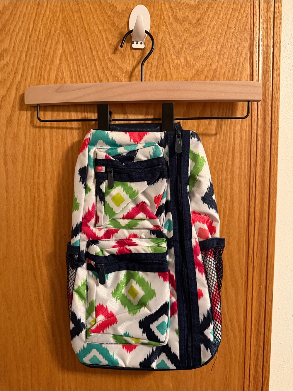 thirty-one Multicolor Geometric Sling back Bag with Navy Trim